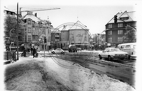 Julius-Mosen-Platz  im Winter